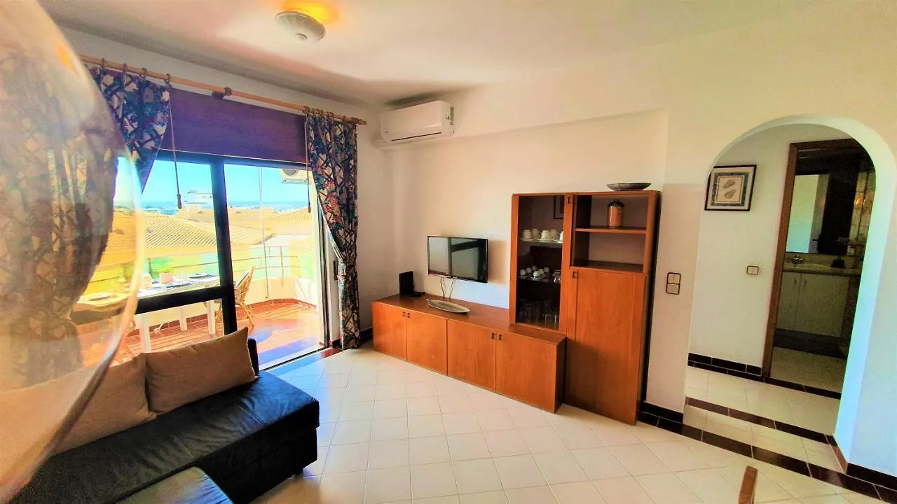 Superb Apartment In Алвор Португалия