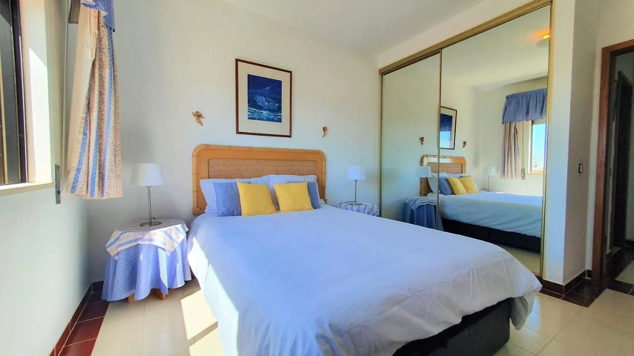 Superb Apartment In Алвор 0*,  Португалия