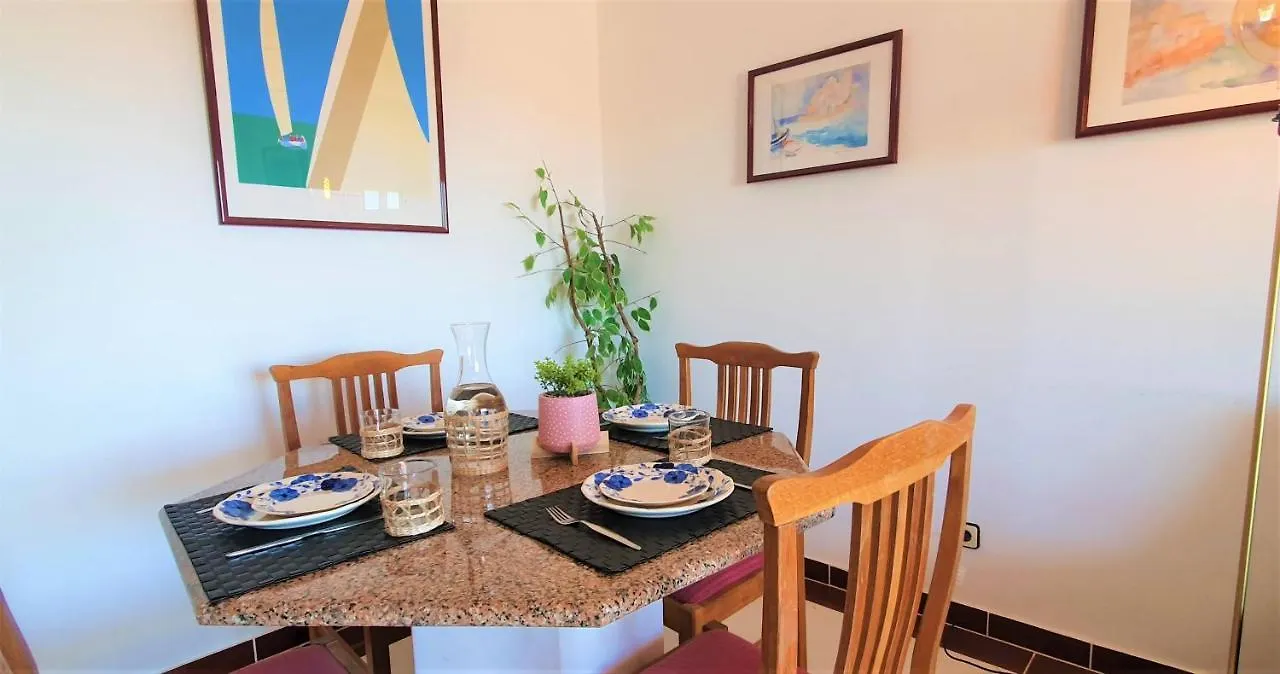 Superb Apartment In Алвор 0*,